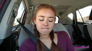 Nadržená Děvka, nemůžete Přestat Hrát S Kočička v Autě a Veřejnost: Brandibraids