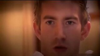 Russian पाहतो तिच्या चरण भाऊ दक्षिण कॅलिफोर्निया मध्ये एक नृत्य बंद मध्ये त्याच्या ब