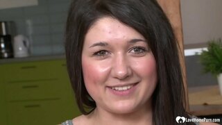 ���ጥል ውበት በቀዳሚ ግምገማዎች የእርሱ ከባድ ጥቁር ግምገማ እና የእሷ puss ደረጃ ከባድ.