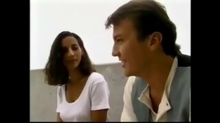 ���ેલિસા મોનેટ એક યુવાન પુરુષ સાથે હોટ વાહિયાત વાહિયાત