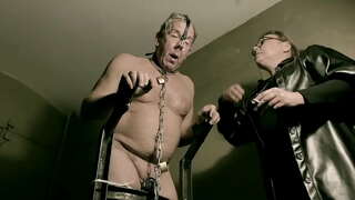 ���ອບເດືອນເມສາ-ສີດໍາ catsuit ຢາລອງໄດ້ຮັບການນໍາໃຊ້